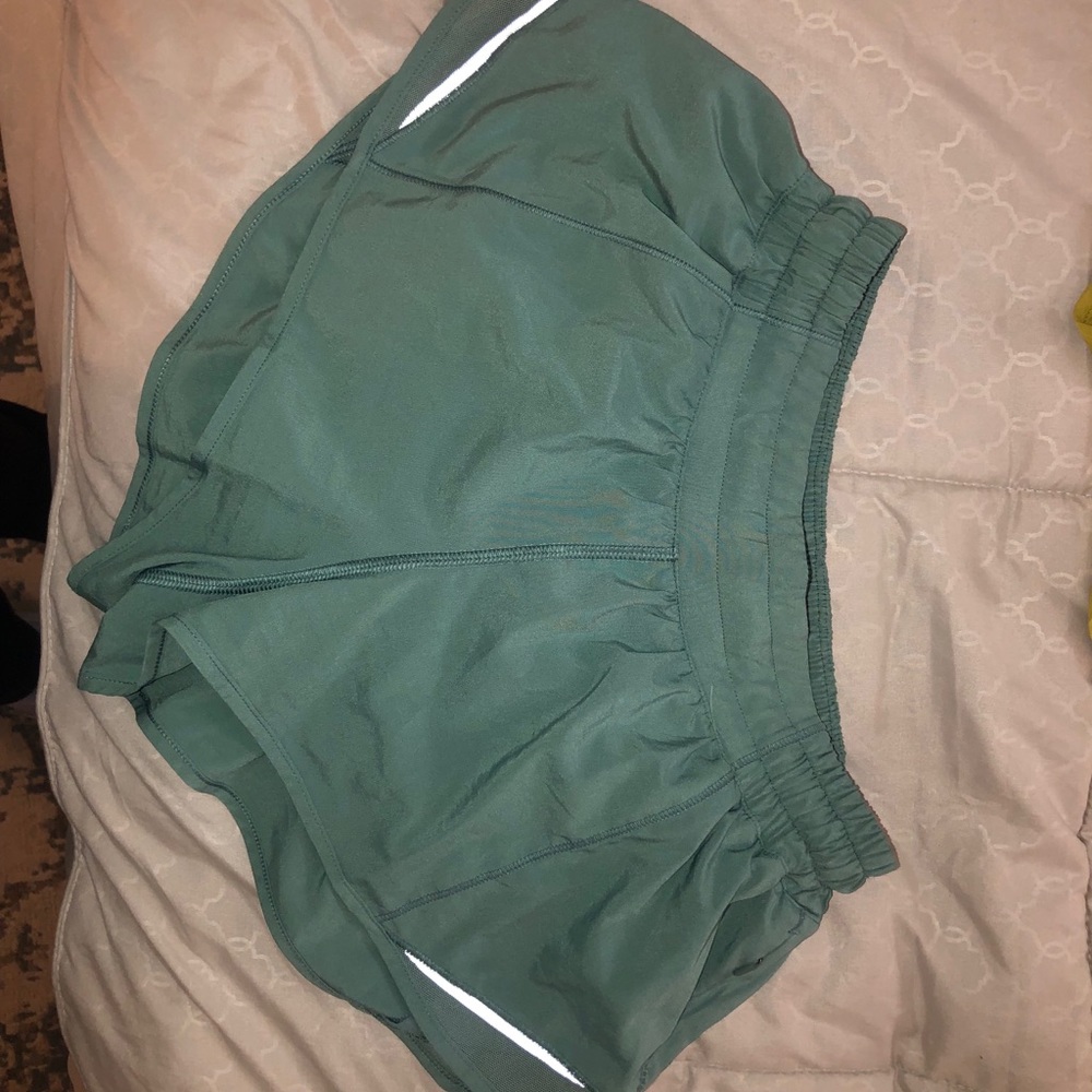 Lululemon hotty hot shorts